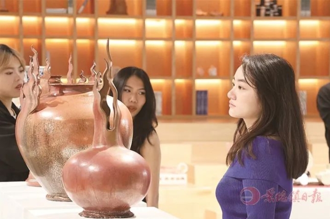 埏埴——第一届国际研究生学术论坛暨现代陶艺作品展开幕